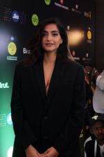 Sonam Kapoor attends Word to Screen event at Jio Mami Mumbai Film Festival on 26th Sept 2023 (23)_6514501e01f33.JPG