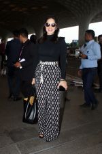 Sunny Leone Spotted At Airport Departure on 29th Sept 2023