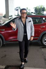 Govinda Spotted At Airport Departure on 30th Sept 2023 (5)_65194a661aead.JPG