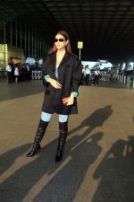 Kirti Sanon Spotted At Airport Departure on 9th Oct 2023