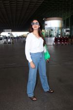 Malvika Raaj Spotted At Airport Departure on 6th Oct 2023