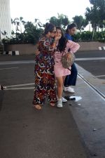 Vidya Balan with her niece Ira Spotted At Airport on 6th Oct 2023