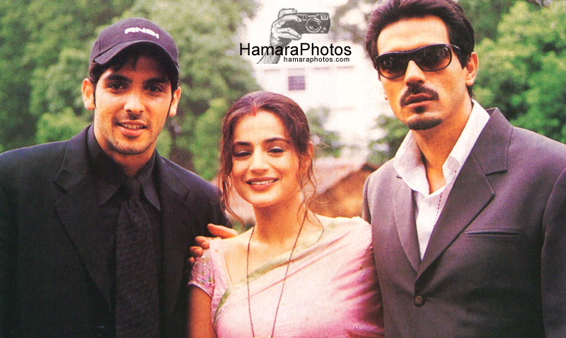 Arjun Rampal with Zayed and Amisha