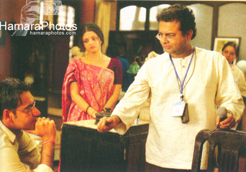 On the sets of Raincoat
