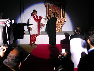 During the Mahurat Shot - Amitabh Bachchan and Amar Singh