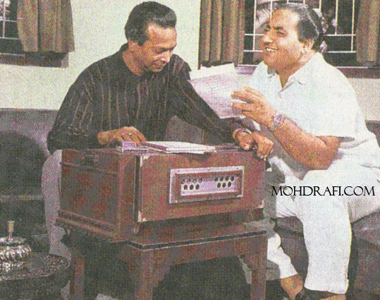 Mohd Rafi, Naushad rehersing at Naushad's home