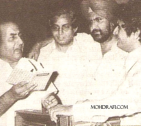Mohd Rafi during Mera Salaam recording session with G.Ishwar, Kulwant Jaani and Raj Kamal