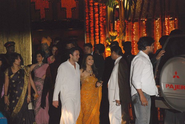 Ness Wadia and Preity Zinta at Aishwarya Abhishek Wedding