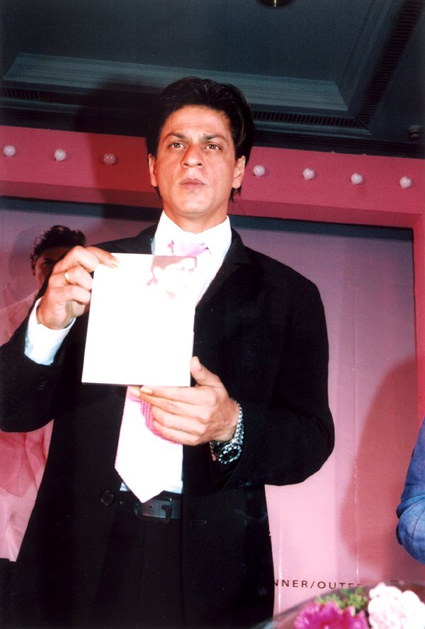 Shahrukh Khan launches the DVD - The Inner World and the Outer World of Shah Rukh Khan