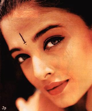 Aishwarya Rai / Aishwarya Rai Bachchan - Bollywood Photos