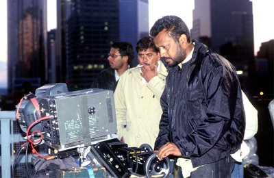 On the sets of Dus,Anubhav Sinha