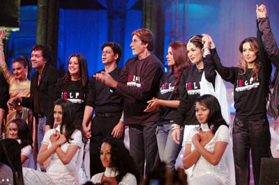 Amitabh Bachchan with Shahrukh Khan & Priety Zinta