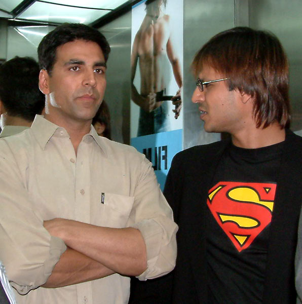 Akshay Kumar & Vivek Oberoi