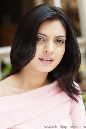 Niharika Singh - Ponds Femina Miss India Earth 2005