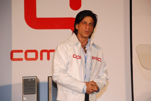 Shahrukh Khan introduces new look of Compaq - 3