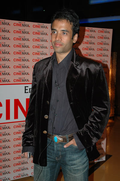 Tusshar kapoor