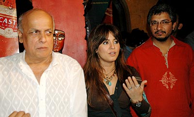 Mahima Chowdary with Mahesh Bhat