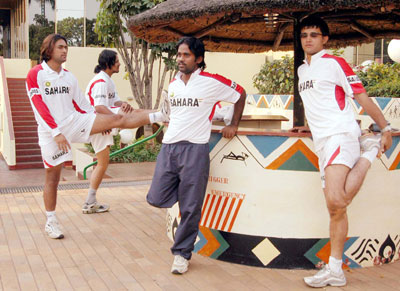 Sourav Ganguly exercises at hotel in Harare