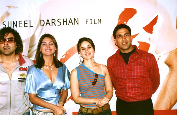 Bobby Deol, Lara Dutta, Kareena Kapoor & Akshay Kumar