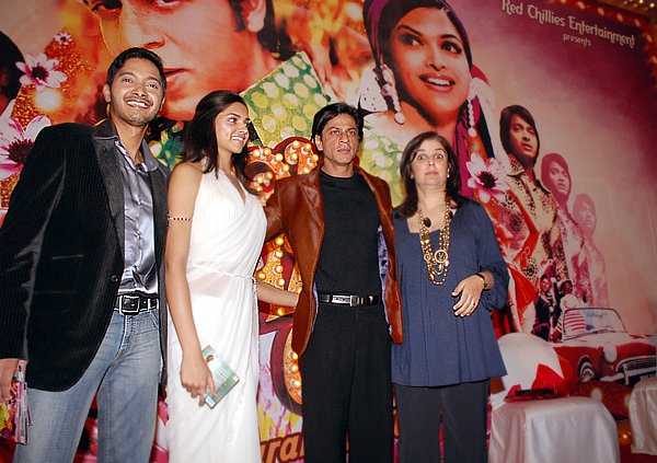 Shreyas Talpade, Deepika Padukone, Shahrukh Khan, Farah Khan at Audio release of Om Shanti Om