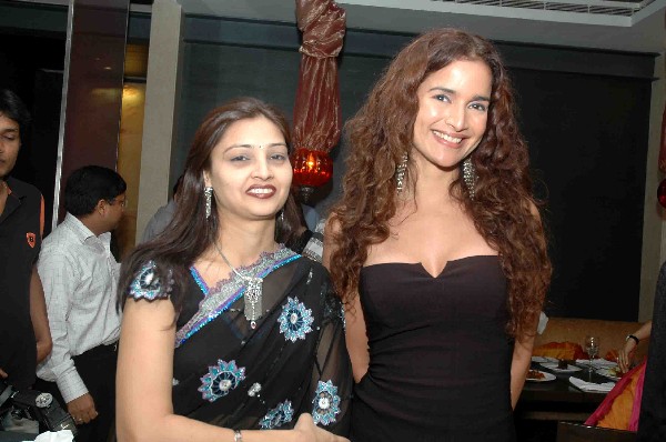 Pooja Garg with Sushma Reddy at the Premiere of Chocolate