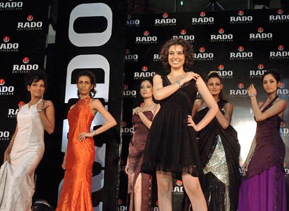 Rado brand ambassador Lisa Ray poses with the Rado Sintra Pave
