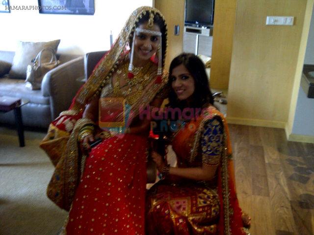 Genelia dressed as typical Maharashtrian bride on wedding day