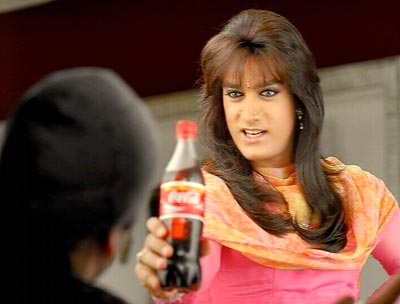 Aamir as a drag in the new Coca Cola commercial