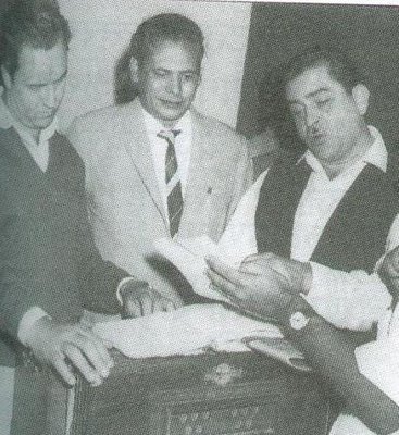 mukesh Raj kapoor hasrat during SJ recording.