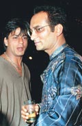 Abhijeet & Shahrukh Khan