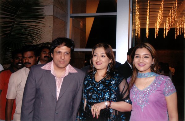 Govinda, Sunita, Nausheen Ali - Kkusum Fame