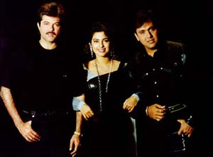 Govinda, Anil Kapoor & Juhi.