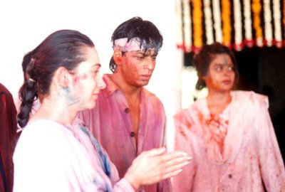 Karishma Kapoor and Shahrukh Khan