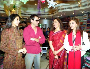 Sridevi and Sanjay Kapoor, Hema Malini, Esha Deol
