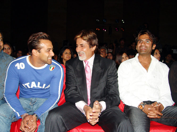 Salman Khan with Amitabh and Sunil