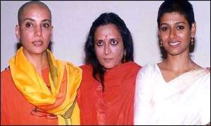 bald shabana with deepa and nadita