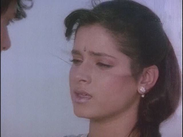 Neelam Kothari (Sindoor - 1987)