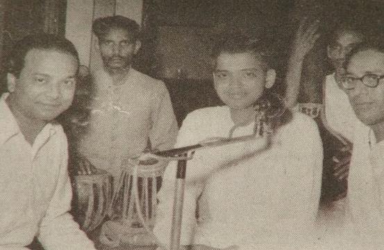 Naushad with Pt Paluskar & Ustad Amir Khan in the song recording