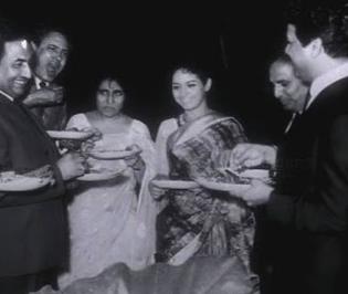 Mohdrafi with Shankar Jaikishan, Hasrat Jaipuri, Sharda & others