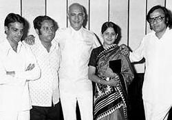 OP Nayyar with Dilraj Kaur & others in the recording studio