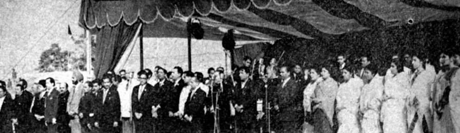 Mohdrafi along with all the music directors, singers singing in the stage show 