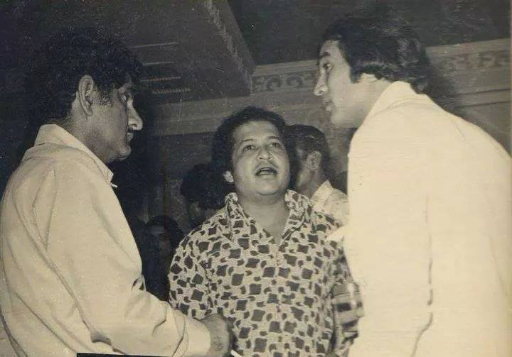 Laxmikant discussing with Rajesh Khanna & Anand Bakshi