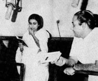 Rafi with Suman Kalyanpur recording a song