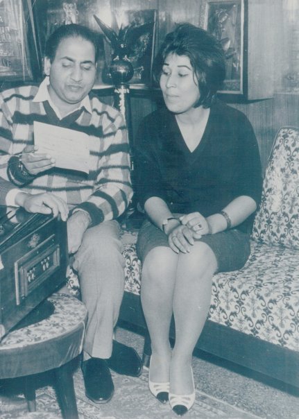 Mohdrafi with the Afghan singer Jhela
