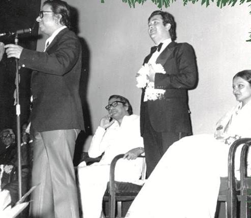 RD Burman with Rekha & Randhir Kapoor in a function