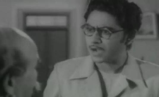 Kishoreda with others in the film scene