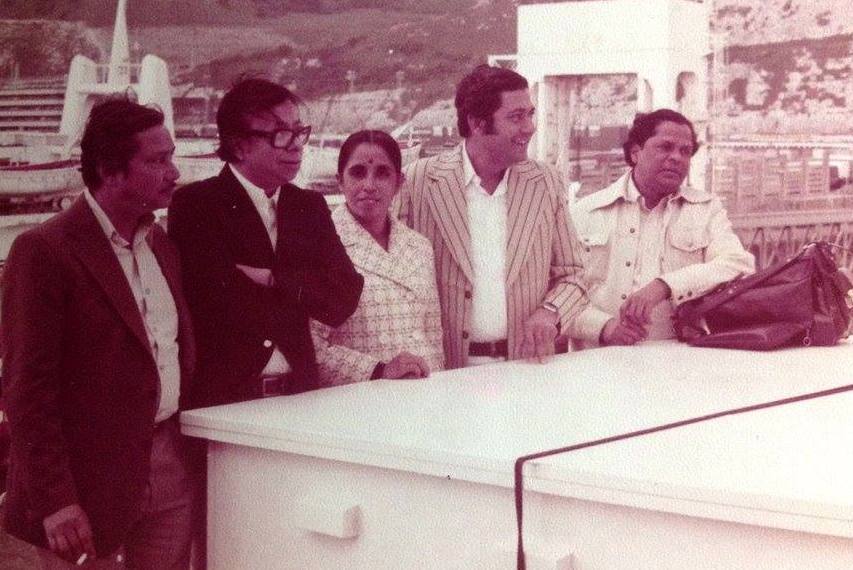 RD Burman with his friends