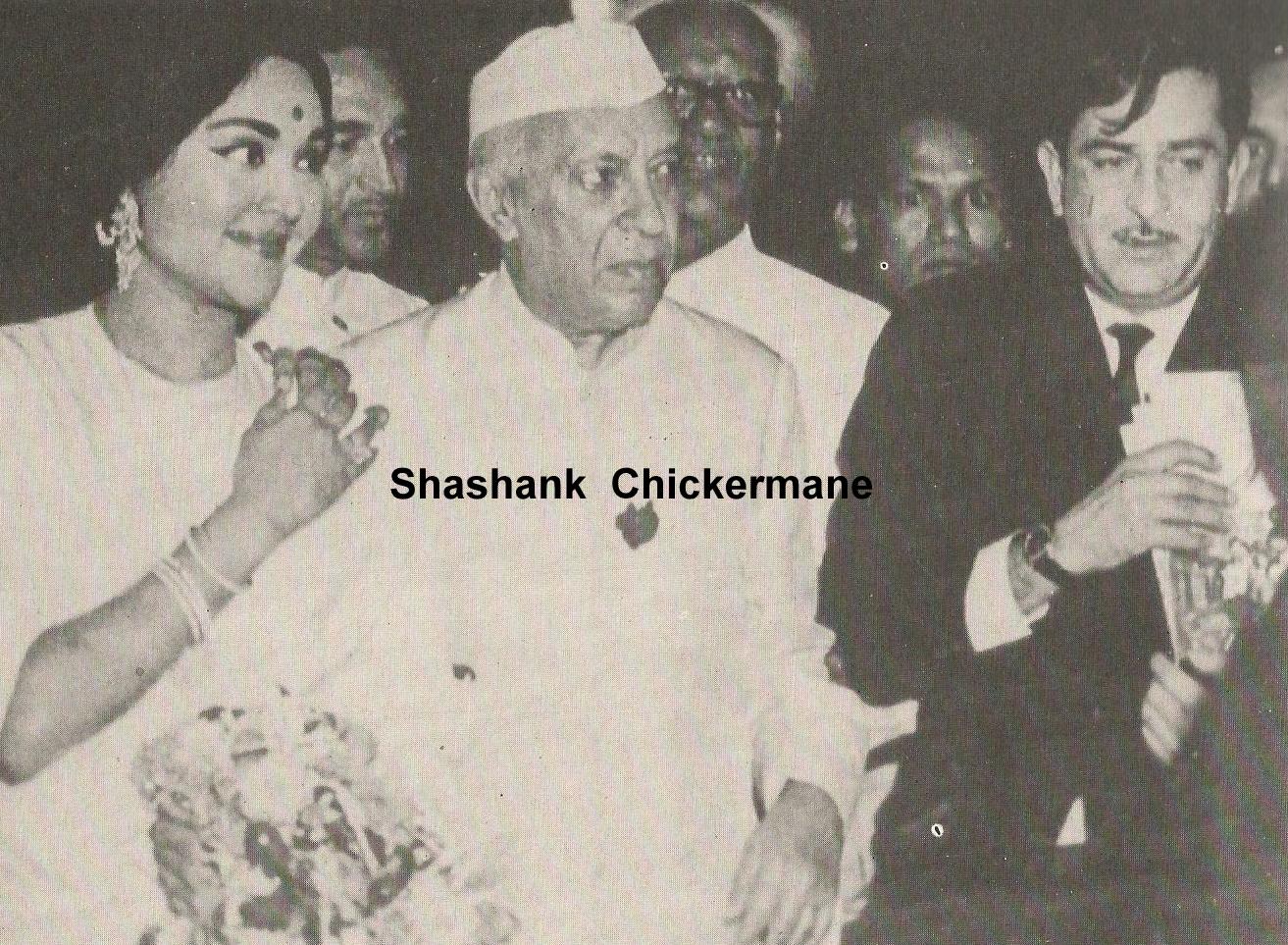 Mukesh with Raj Kapoor, Vyjantimala with Jawaharlal Nehru & others
