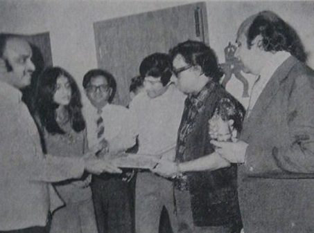 RD Burman with Dev Anand & others