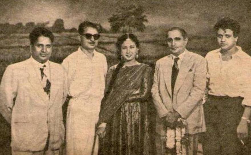 Shankar Jaikishan with Meena Kumari & others
